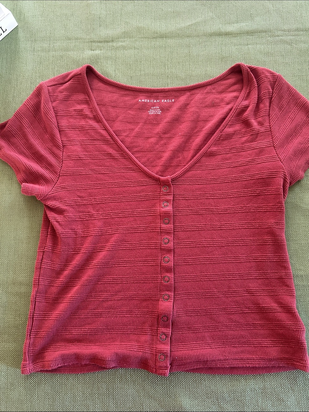 American Eagle Outfitters Rose Short Sleeve Ribbed Button-Front Top